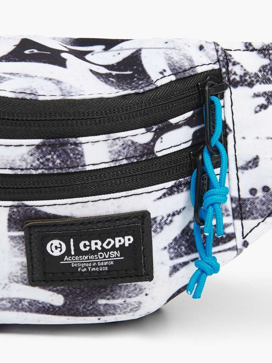 Сумка на пояс бананка від бренду Cropp