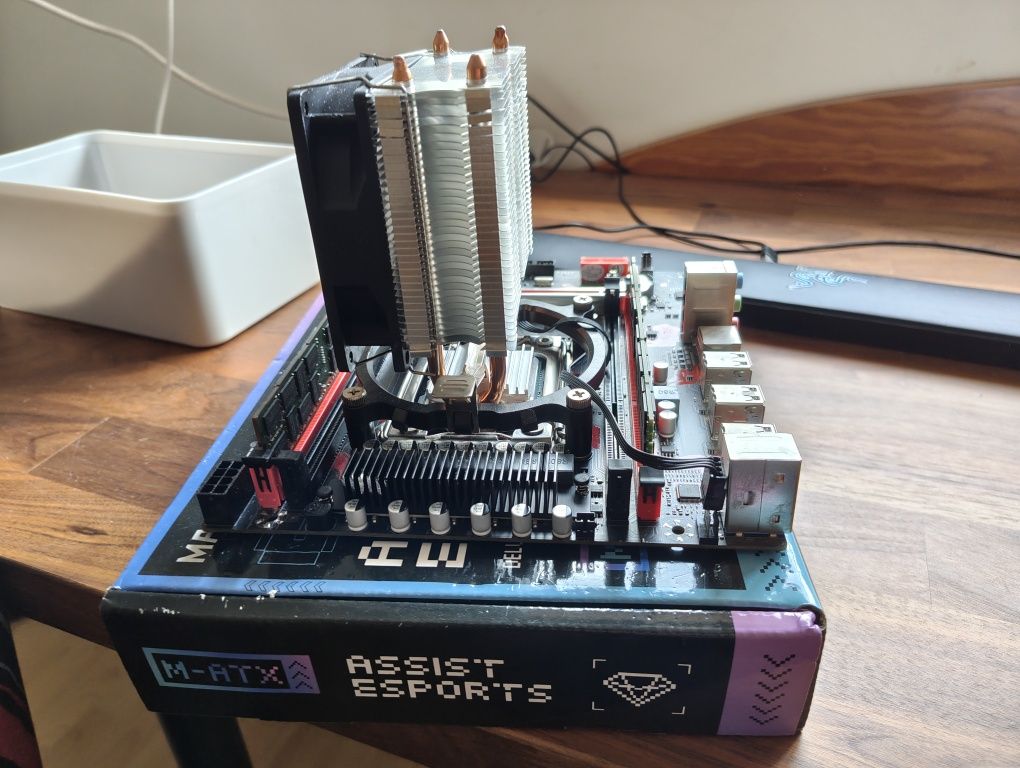 KIT XEON + PLACA MÃE X79 + 32GB RAM