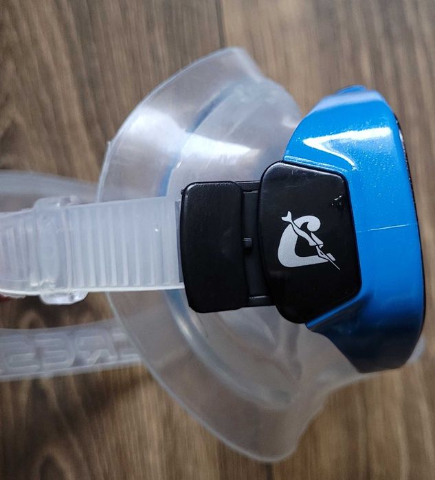 maska do nurkowania snorkeling okulary Cressi Focus niebieski stan BDB