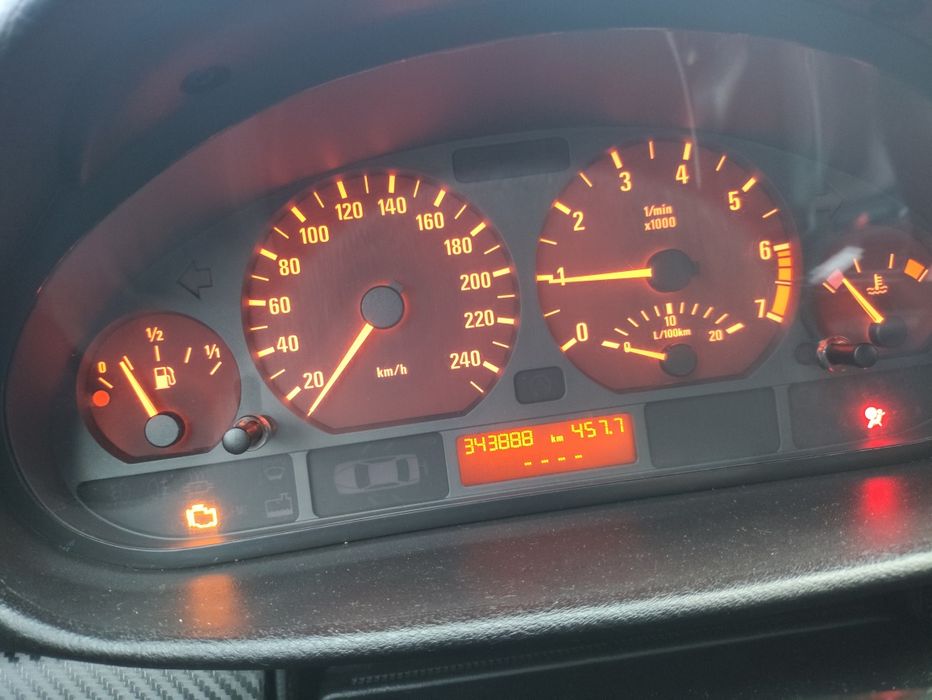 BMW E46 в хорошем состоянии