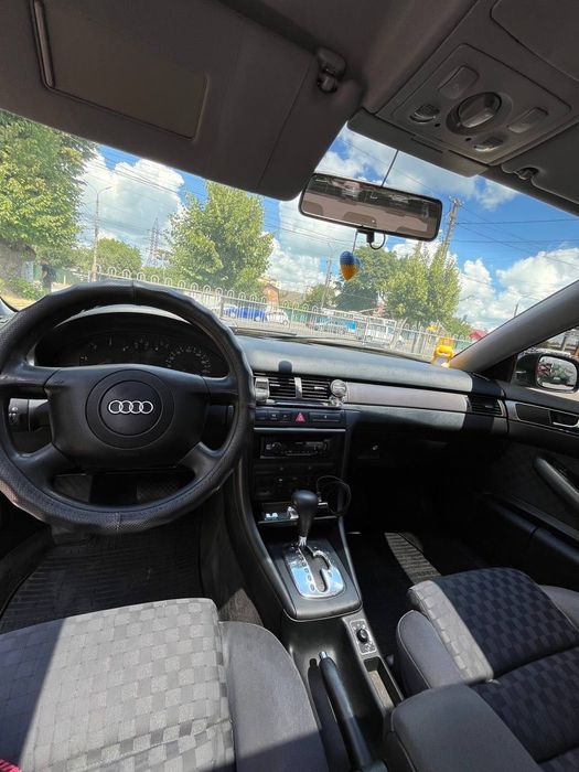 Audi A6 C5 1999 2.5