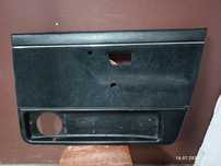 Boczki czarne Golf MK2 5D