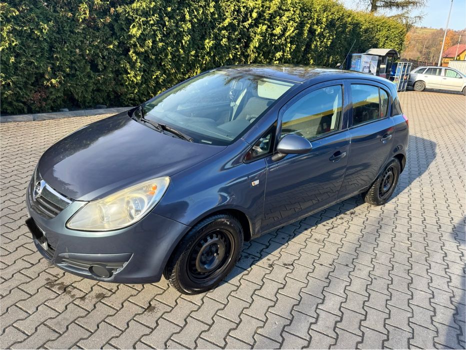Opel Corsa D 1.2 Benzyna Rezerwacja