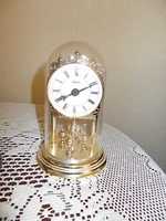 zegarek stojący vintage kolor złoty