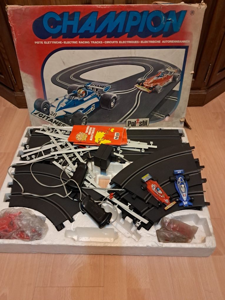 Pista e carros vintage Polistil