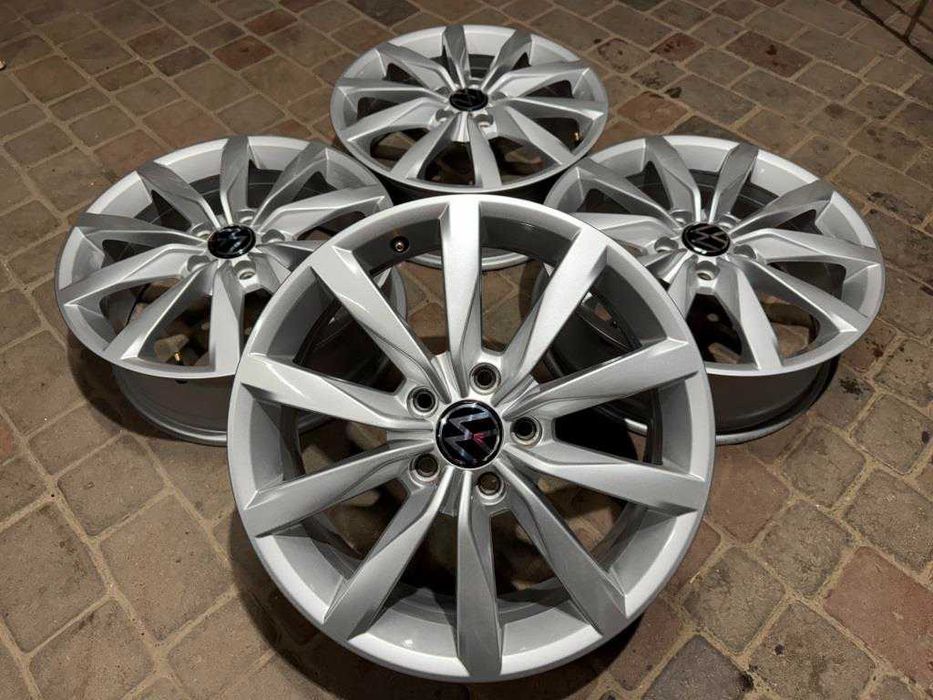 Оригінальні диски Vw Golf 7 R17 5x112