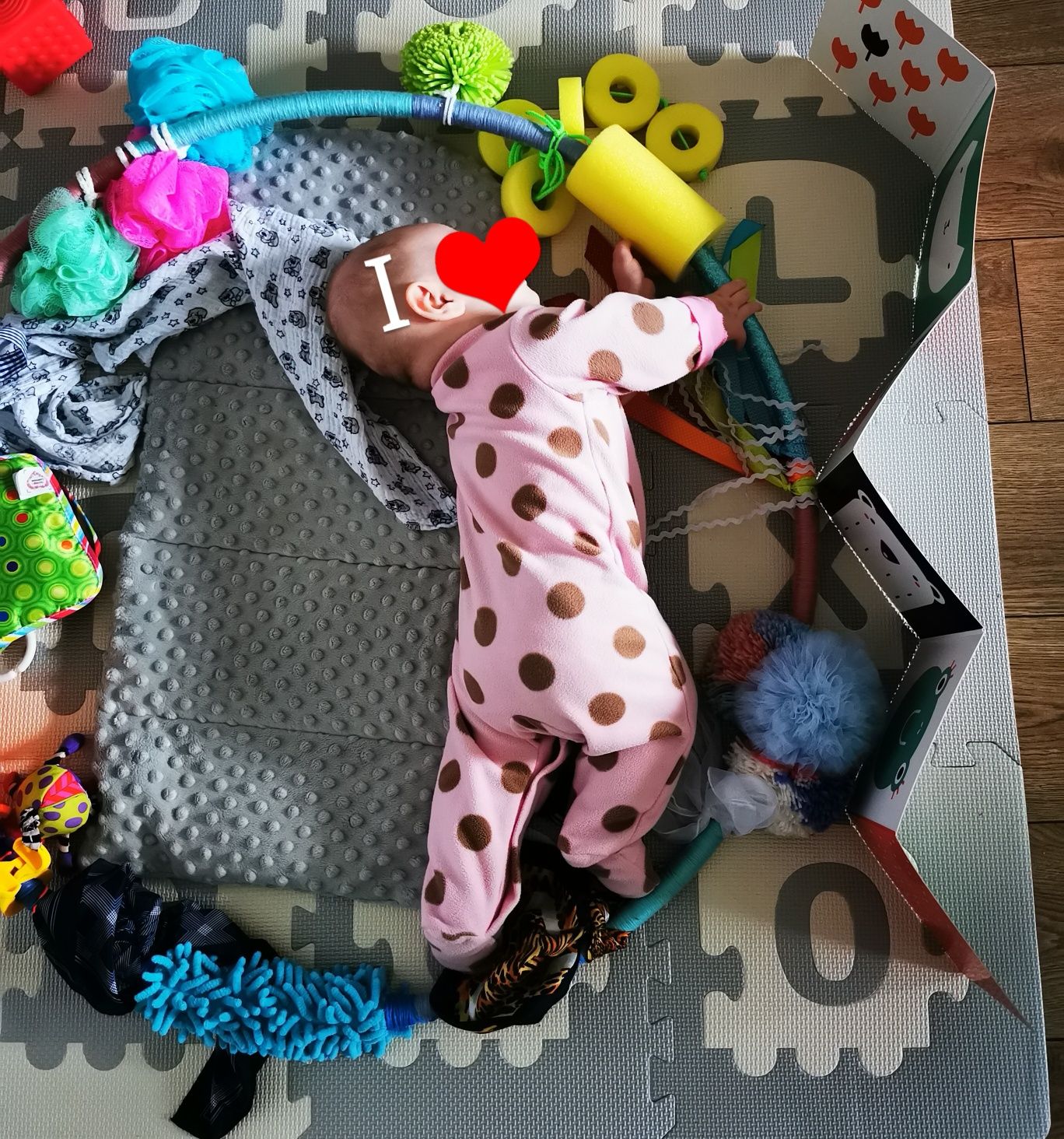 Zabawka sensoryczna do leżenia na brzuszku nauki raczkowania, handmade