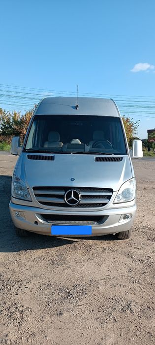 Продам спринтер 318