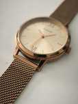 Zegarek damski Casio na bransolecie Vintage Retro