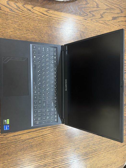 ноубук GIGABYTE G6 KF 2024
