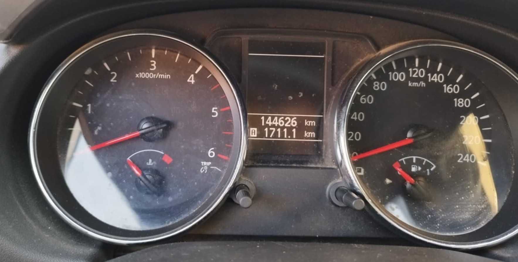 Nissan Qashqai 1.5 dci 110 cavalos com caixa de 6