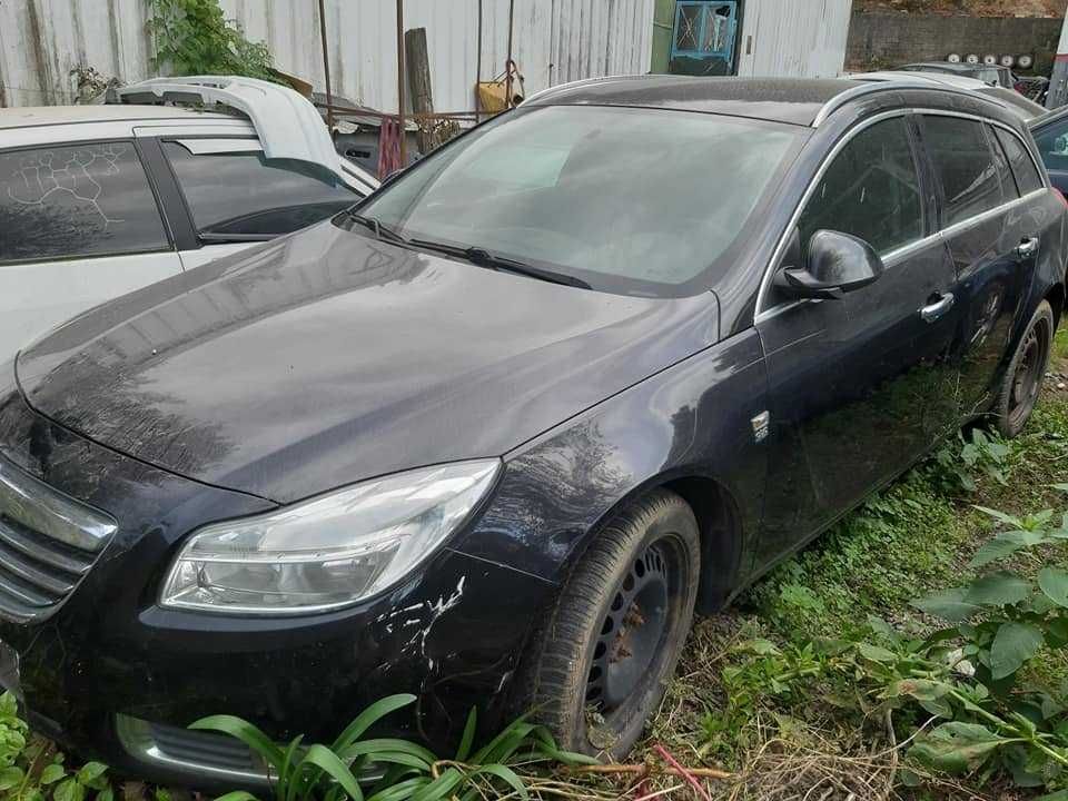 Para peças: Opel Insígnia OPC 2009