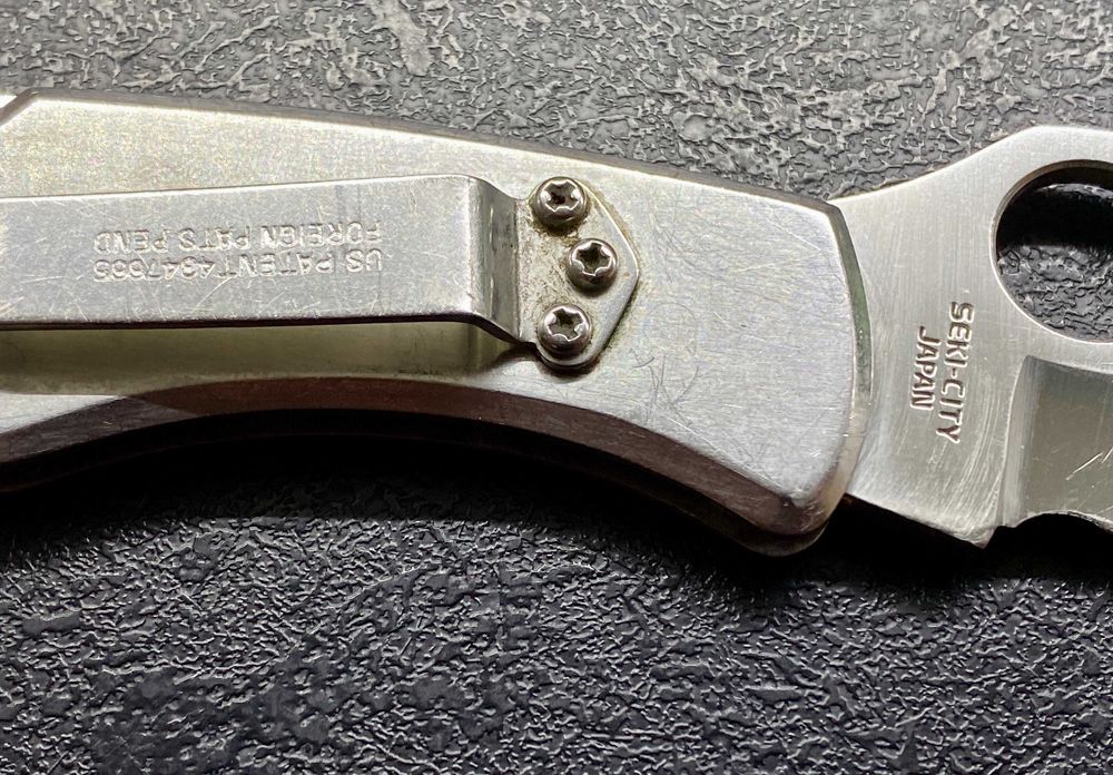 Spyderco Police, сталь G-2, один із перших серій, Seki Japan