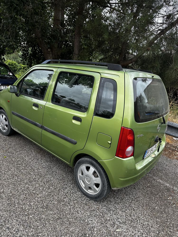 Opel agila 1.0 gasolina, aceito trocas