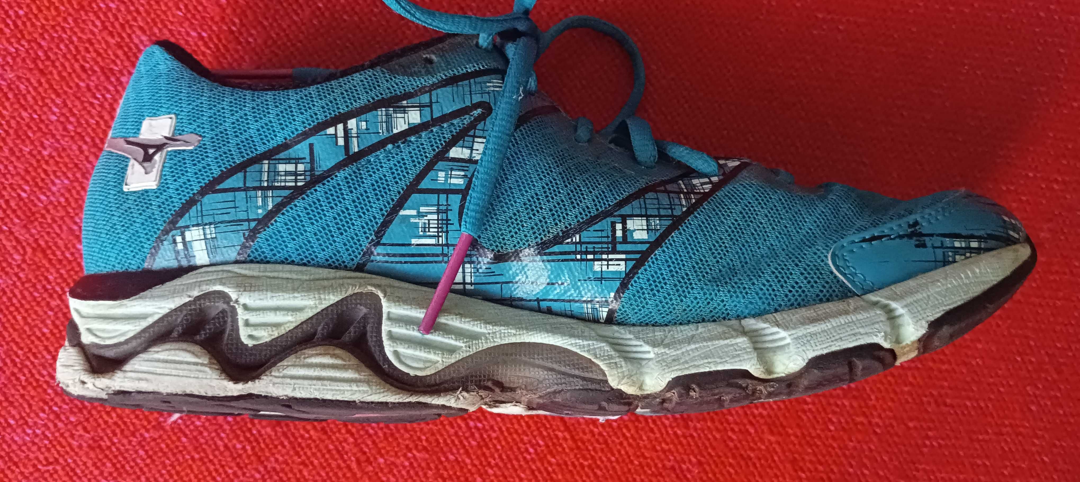 MIZUNO Wave Inspire 10 roz 38,5 24,5cm Stan Dobry Okazja