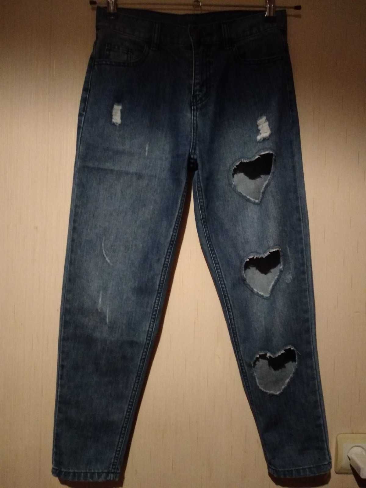 Красивые трендовые джинсы