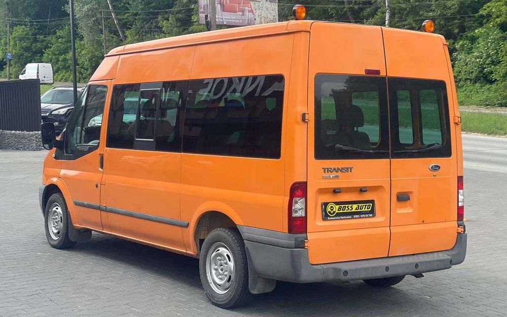 Ford Transit 2011