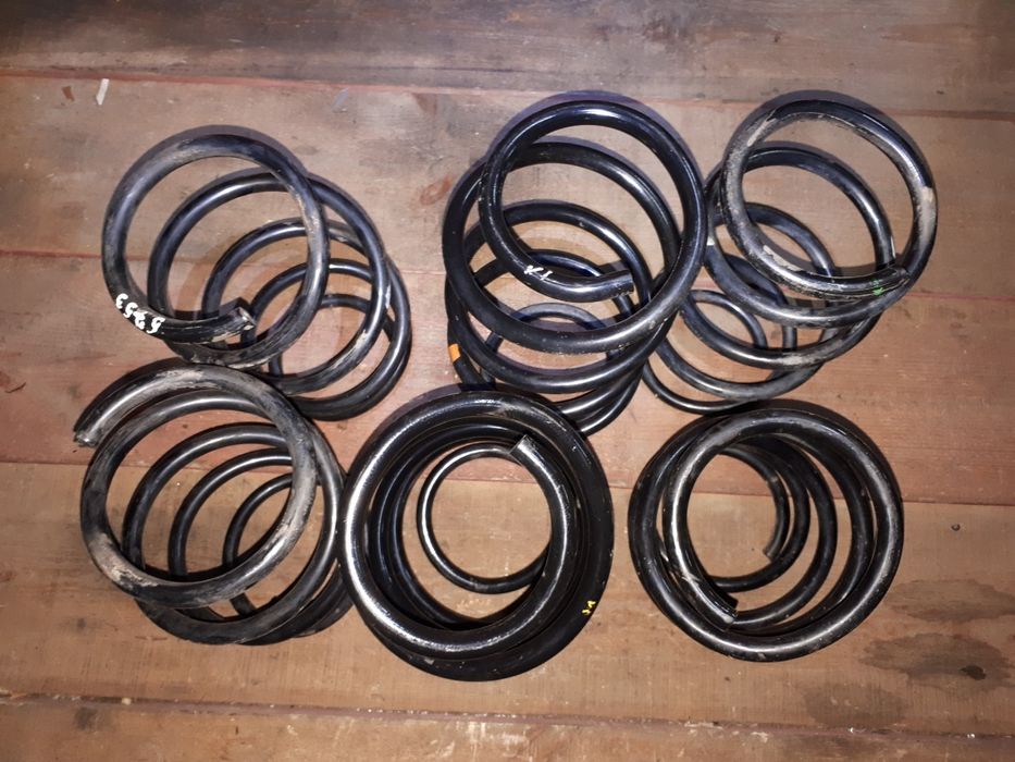 Продам пружина ниссан лиф Nissan leaf