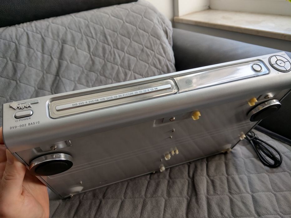 Odtwarzacz DVD - 002 Basic Manta VCD CD MP3 JPG