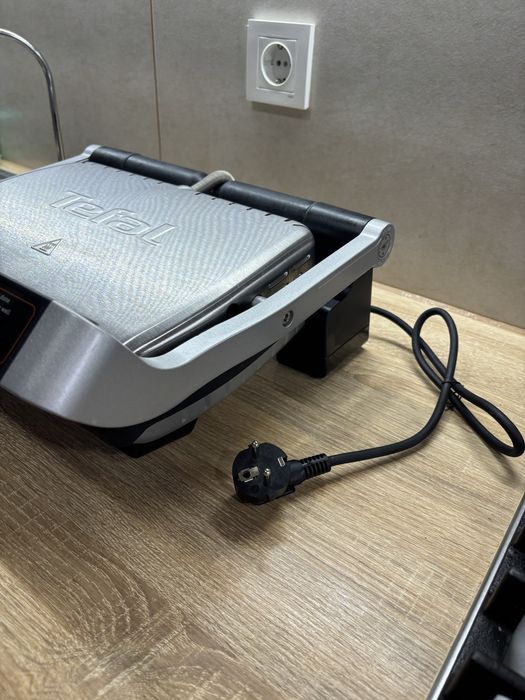 Гриль Tefal OptiGrill Initial