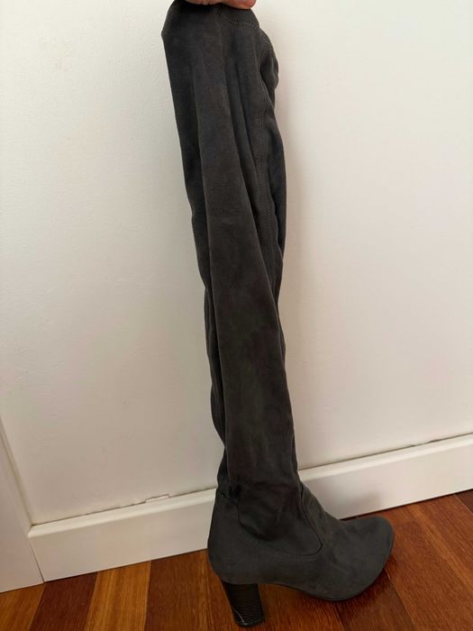 Muszkieterki szare zamszowe