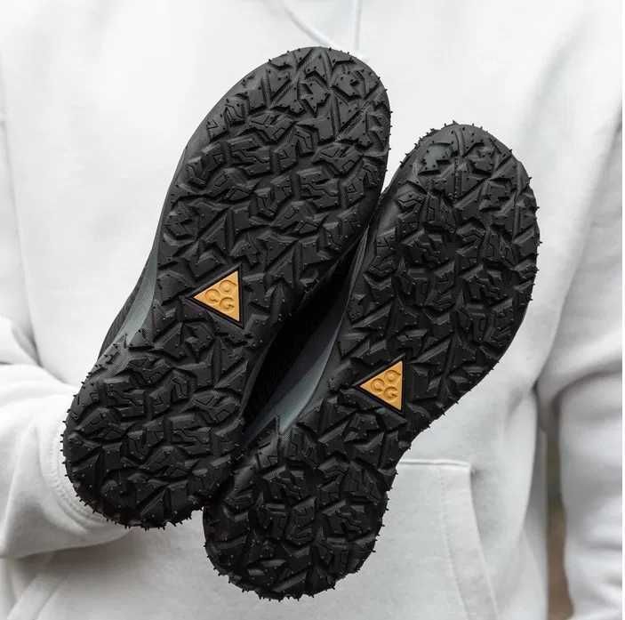 Мужские термо кроссовки Nike ACG Mountain Fly Gore-Tex (2 цвета)