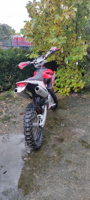 SWM rs500r (Husqvarna te510)