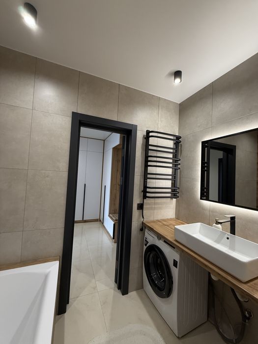 Продам 2х кімнатну квартиру з ремонтом ЖК Липки