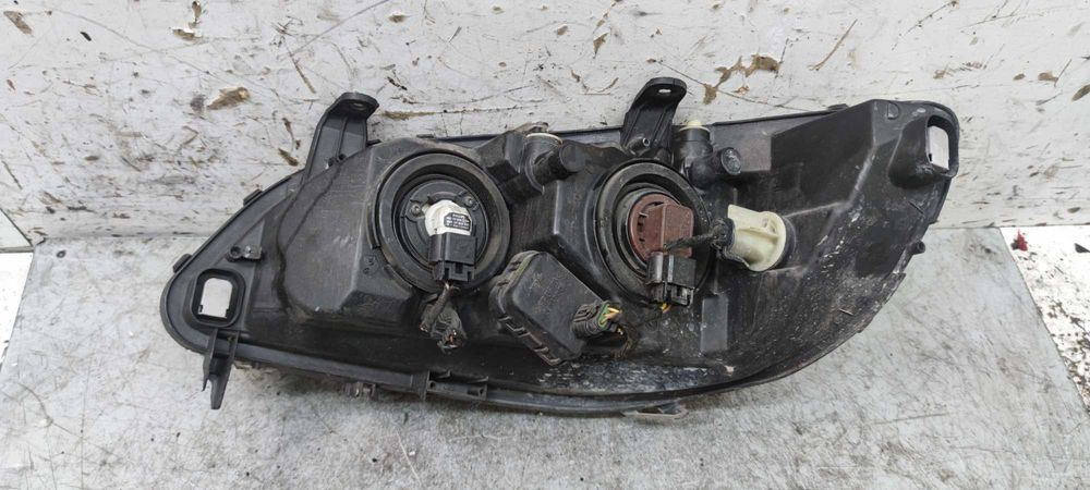 Opel Zafira A Lampa Reflektor Prawa Przednia Prawy Przedni PP