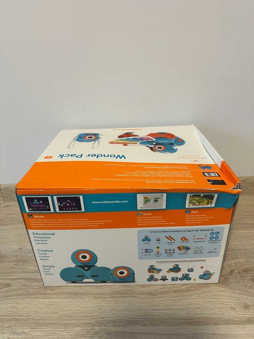 Wonder Workshop Pack Robot Edukacyjny Dash and Dot + akcesoria