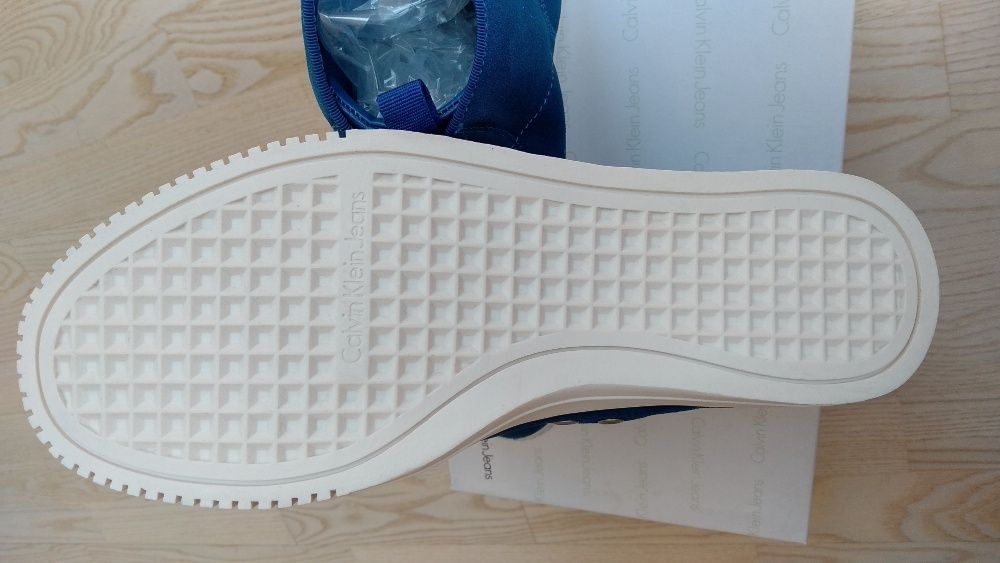 Новi Calvin Klein - original! Стильнi кеди. 44 розмiр