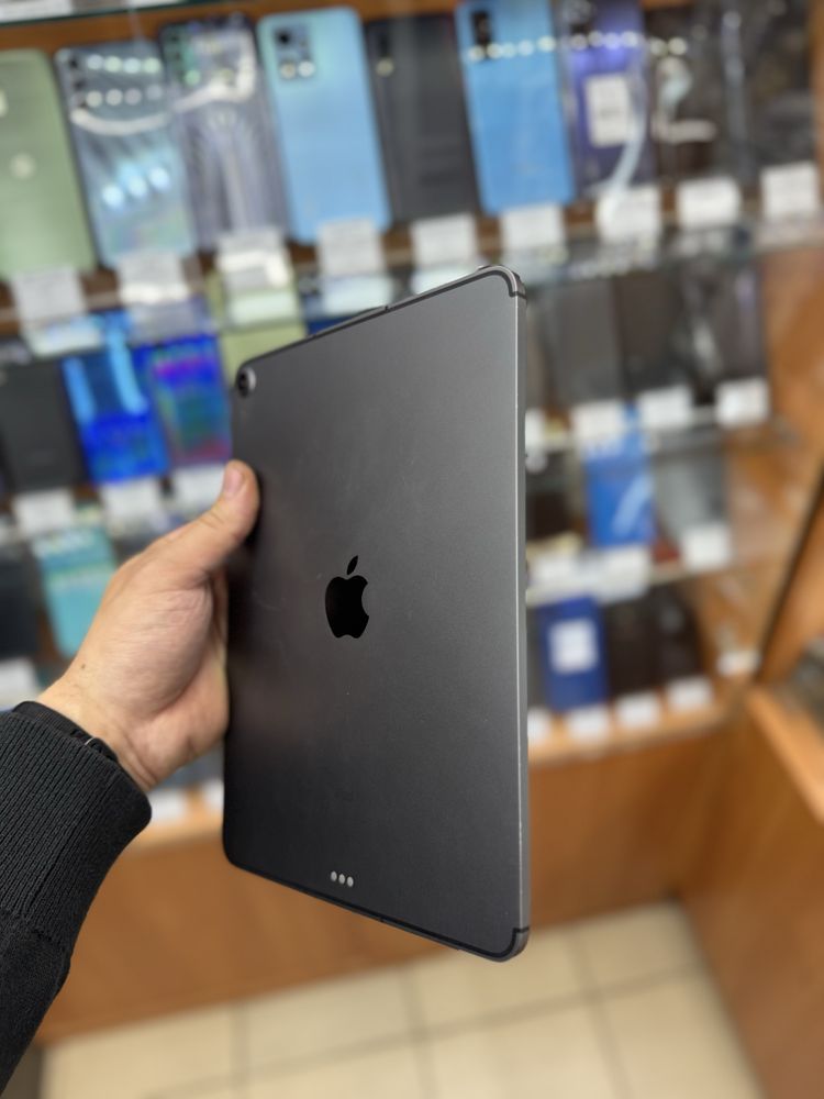 iPad Air 4 64GB Spase grey  Wi-Fi+LTE