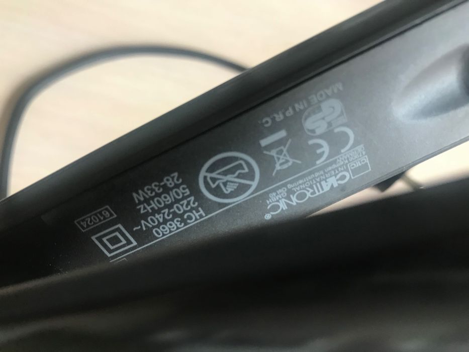 Вирівнювач праска для волосся