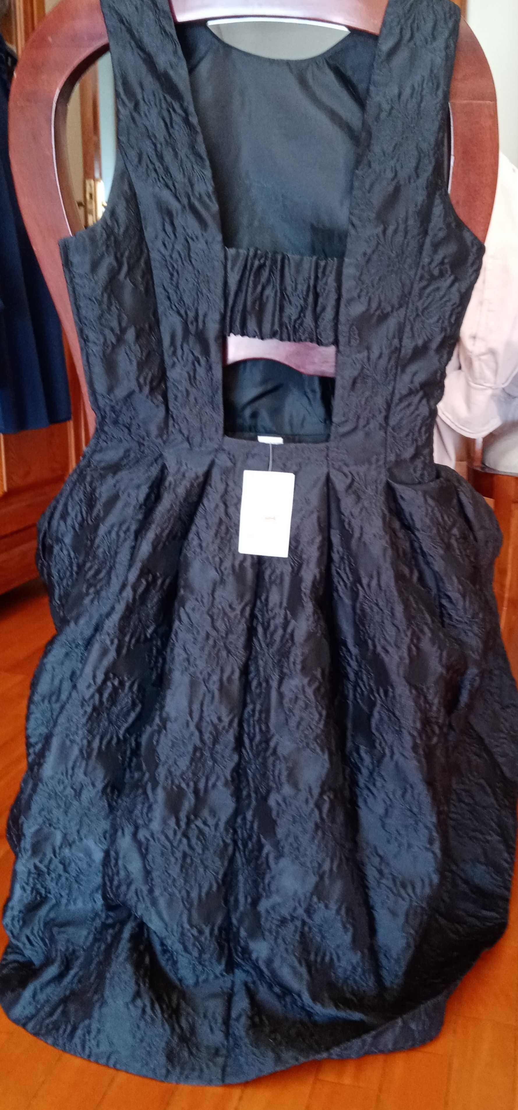 ÓTIMO PREÇO! Vestido preto de cerimonia, nº 34