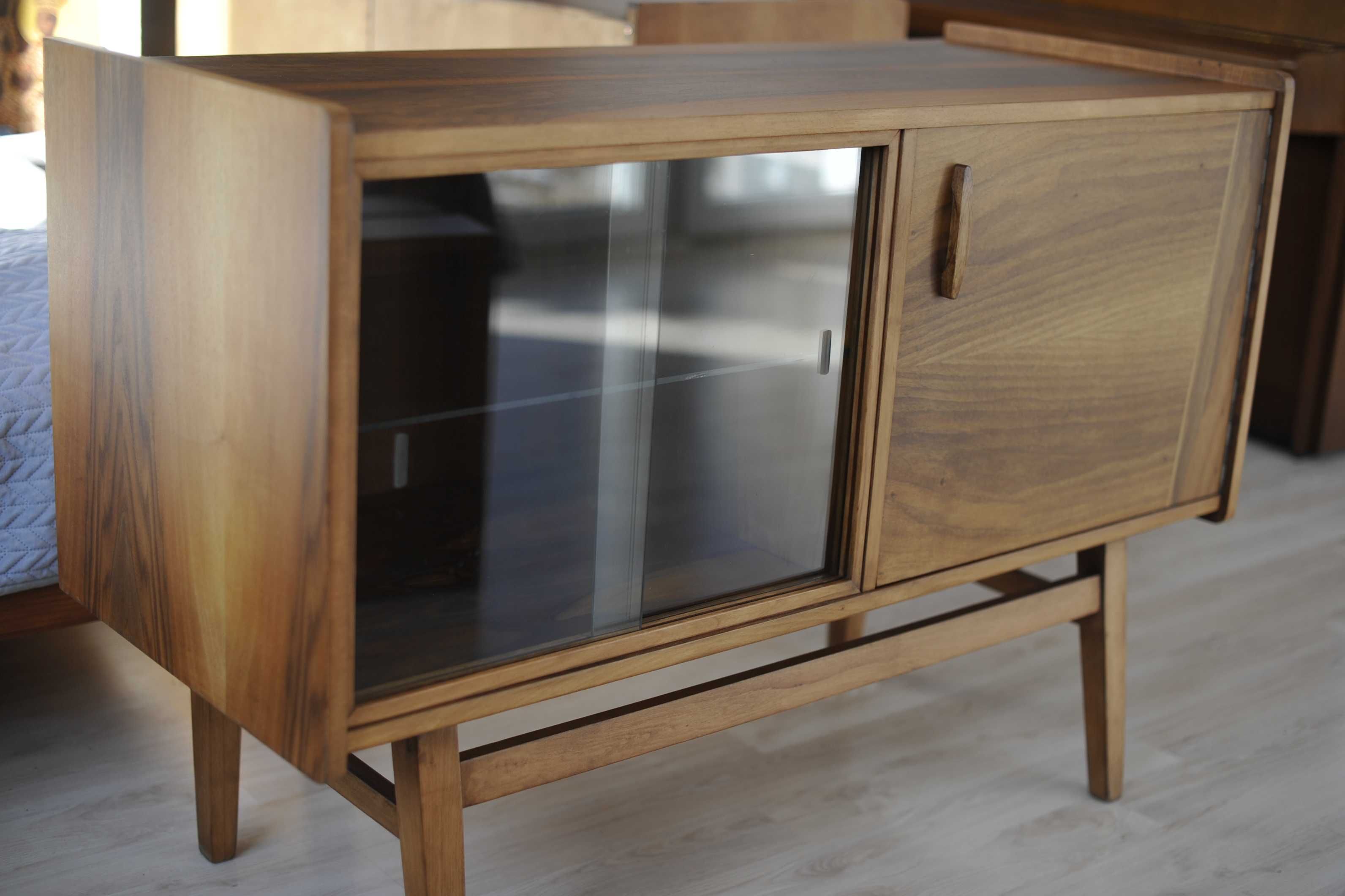 komoda PRL BILEA