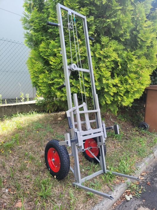 Wózek pasieczny pszczelarski do podnoszenia uli