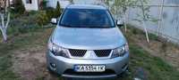 mitsubishi outlander XL 2009 рік