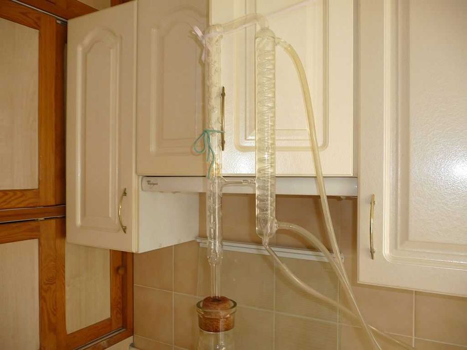 Destylator laboratoryjny do alkoholi. kolba10L+deflegmator z chłodnicą