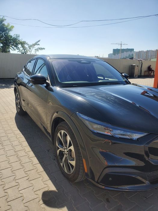 Електромобіль Форд Мустанг Мач Е Ford mustang mach-e 2021 premium
