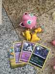 Pokemony zestaw zabawek z kartami