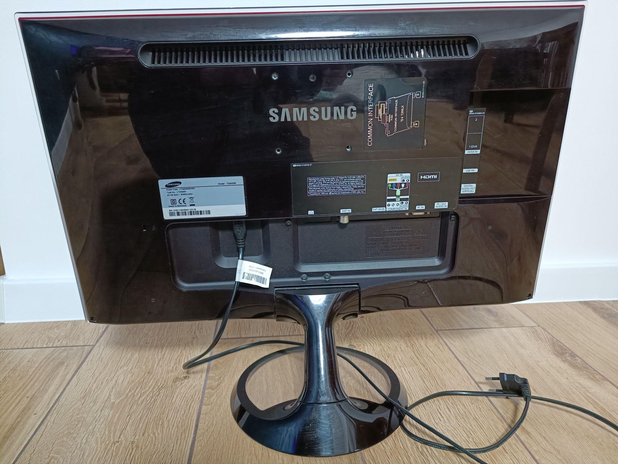 Monitor Samsung SyncMaster T24A550 (LT24A550EW/EN)