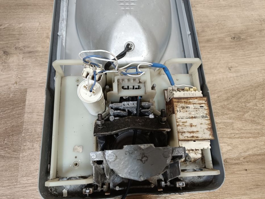 Lampa uliczna oświetleniowa