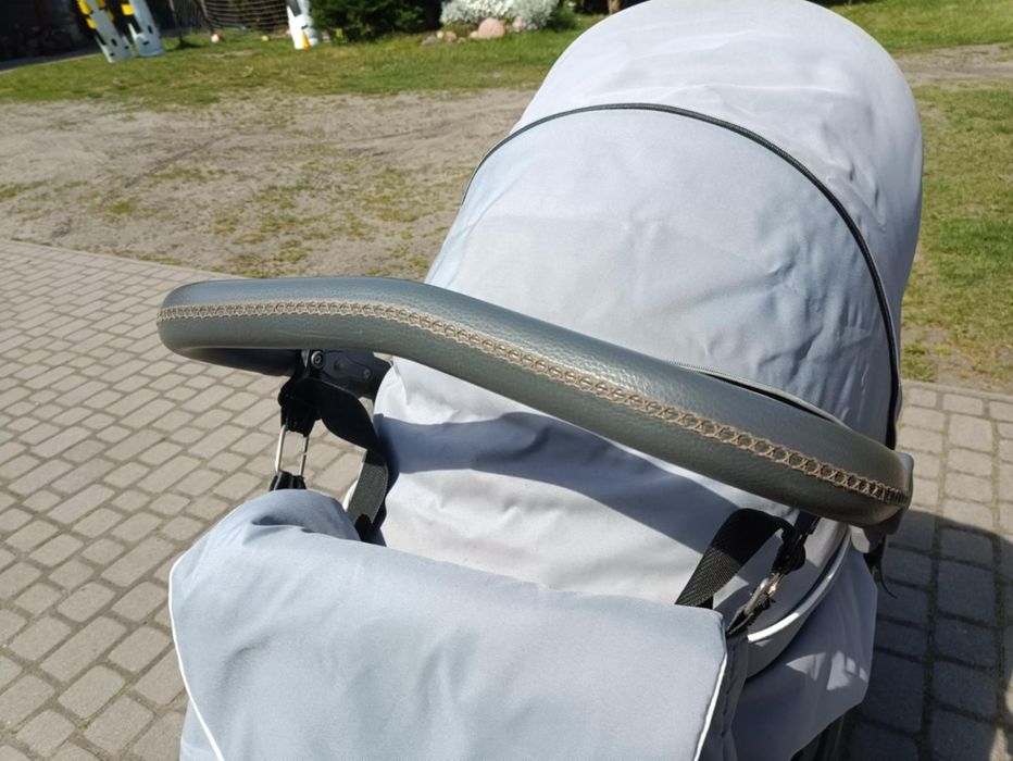 Wózek dziecięcy Roan Bass 3w1