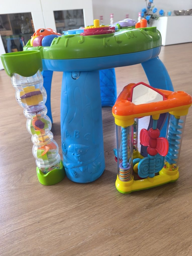 Mesa interativa bebe e brinquedos