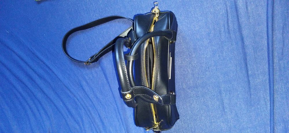 Nowa czarna torebka damska Mohito