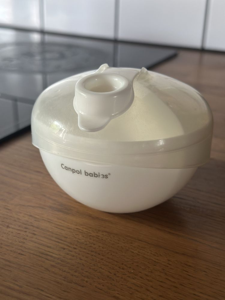 Canpol babies pojemnik na mleko modyfikwane