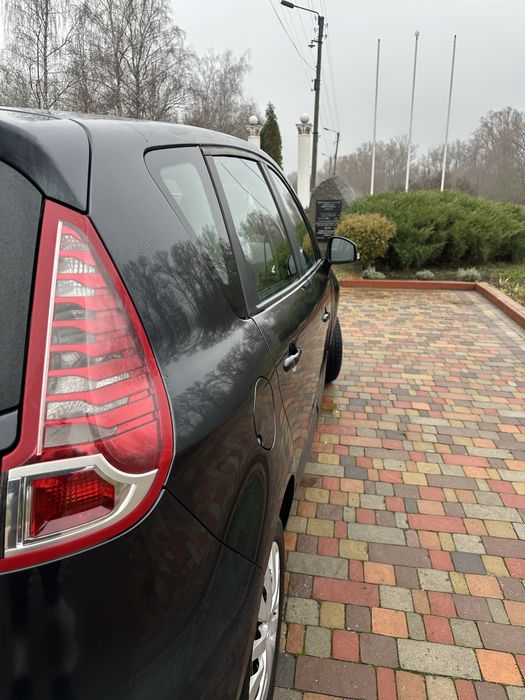 Продам Renault Scenic 2010, 1.5dci