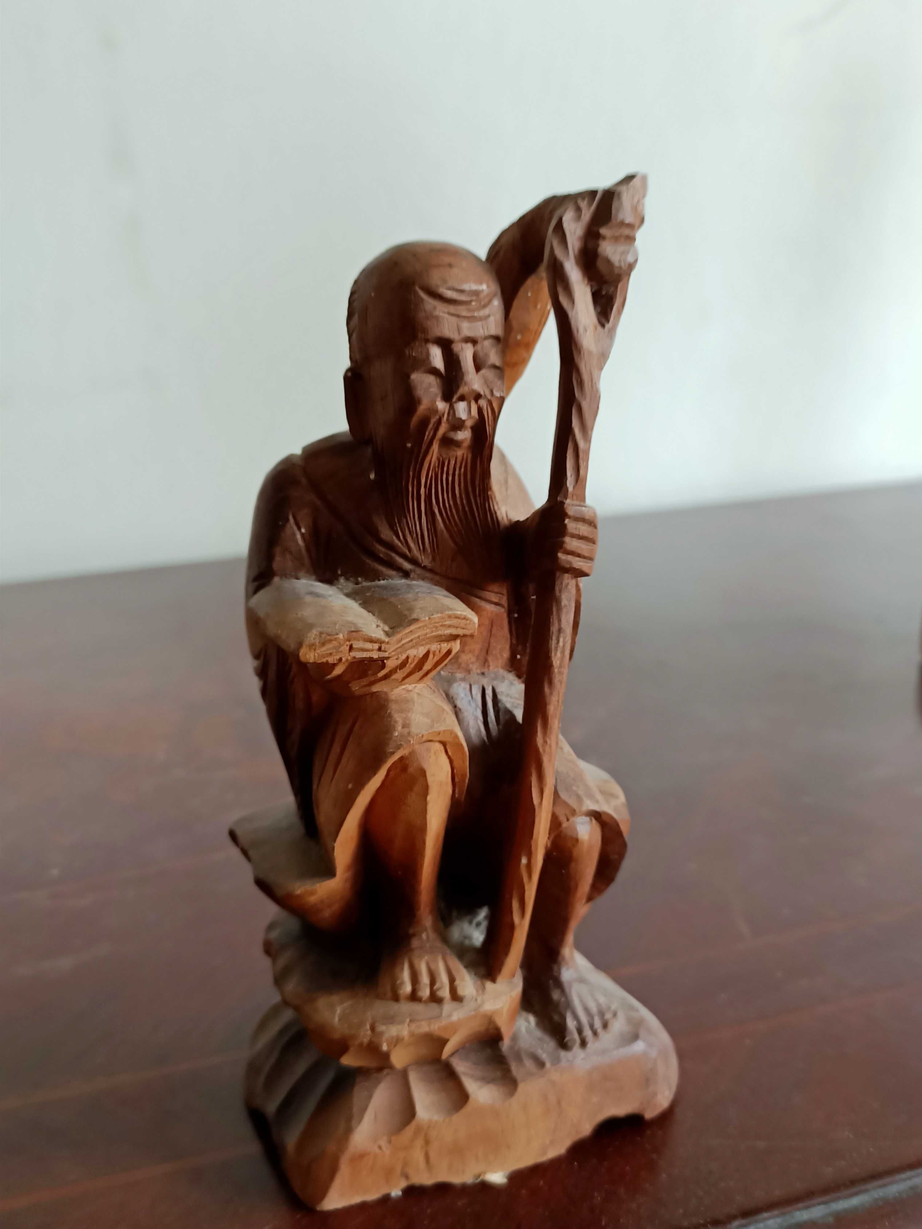 Figurka z drewna egzotycznego Konfucjusz