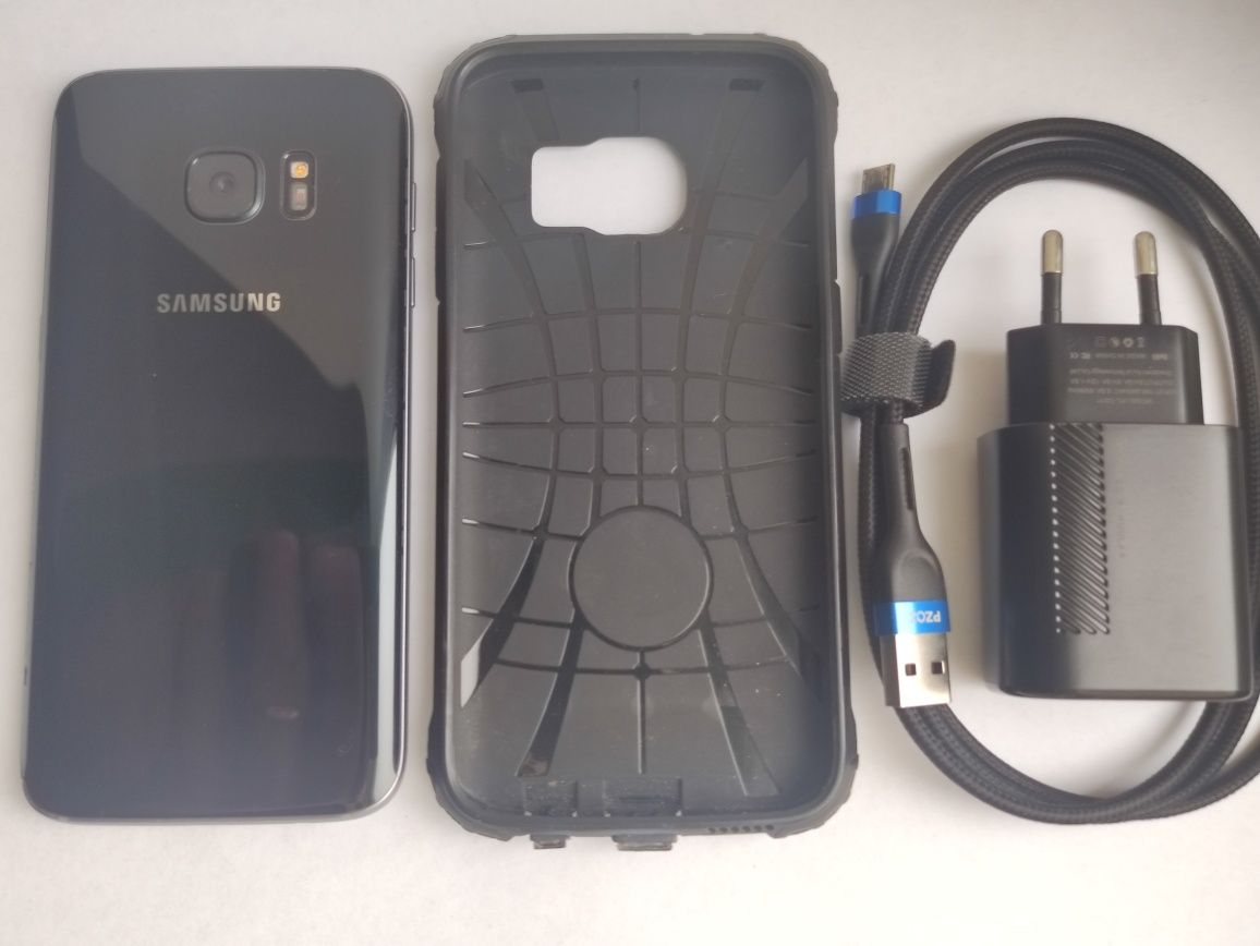 Samsung Galaxy S7 G930F Black + аксесуари