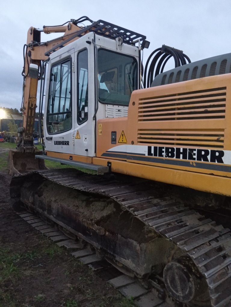 koparka gąsienicowa Liebherr R 914 B HDSL.
- rok pr